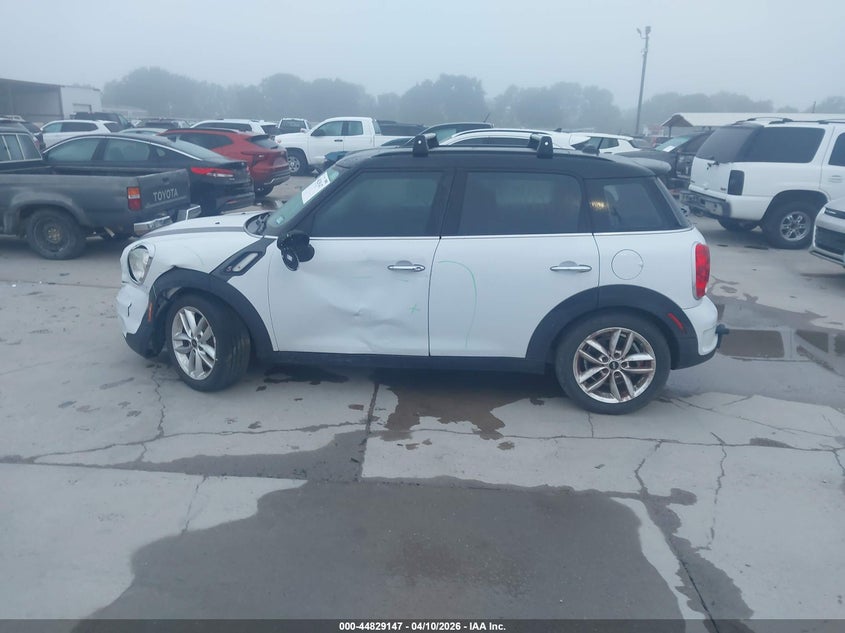 2014 Mini Countryman Cooper S VIN: WMWZC3C55EWT01047 Lot: 44829147