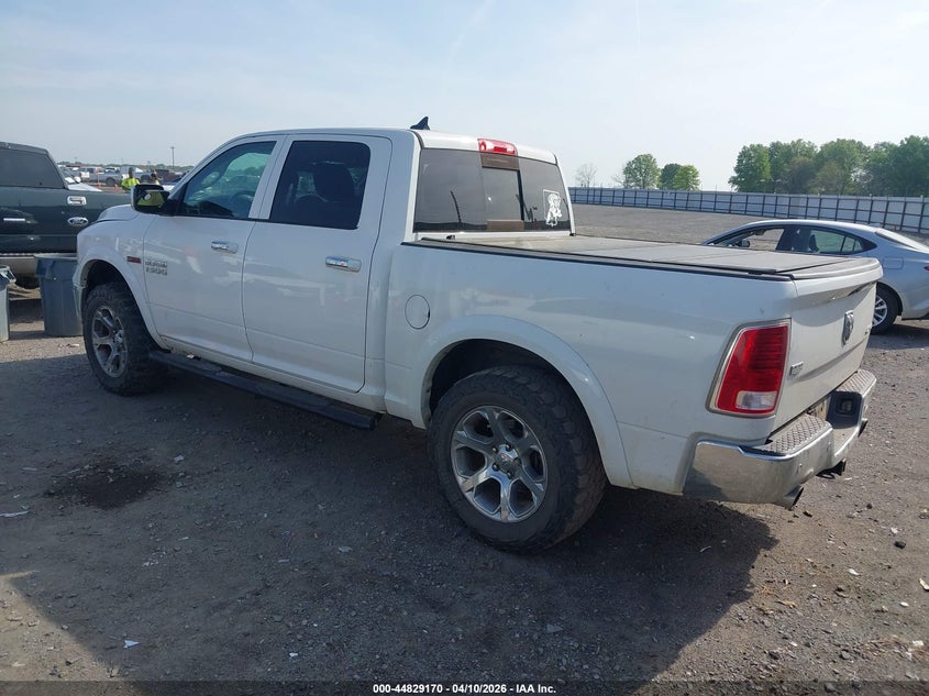 2016 RAM 1500 auction photo 3