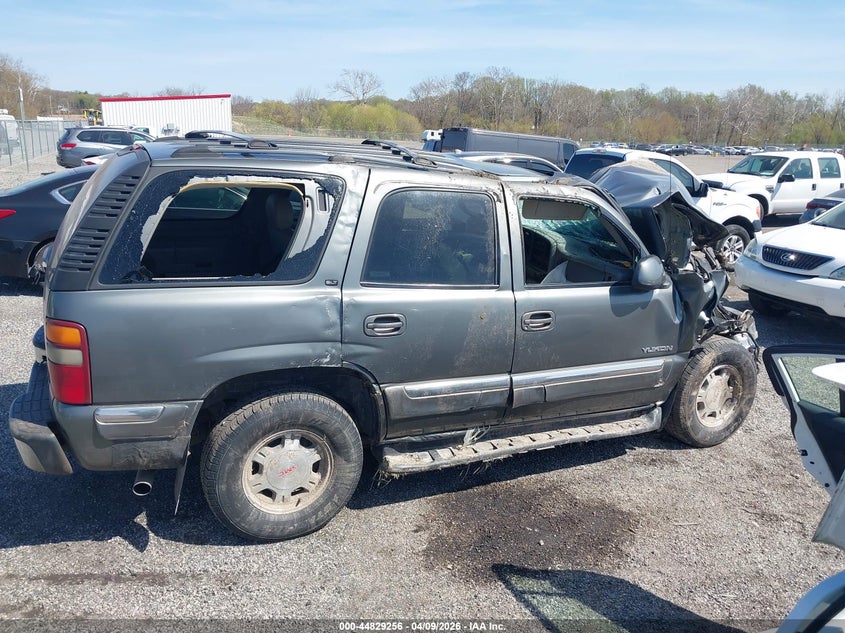 2002 GMC Yukon Slt VIN: 1GKEK13Z32R137484 Lot: 44829256