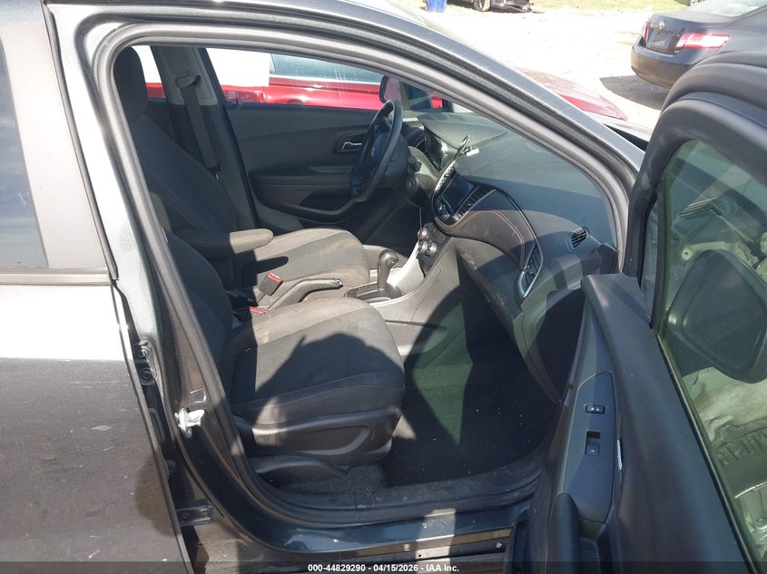 VIN 3GNCJKSB3LL195210 2020 CHEVROLET TRAX FWD LS