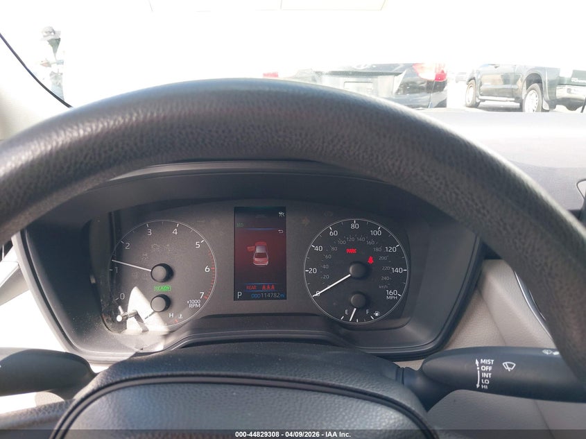 JTDBCMFE1R3042425 2024 Toyota Corolla 1.8 Hybrid Le silver
