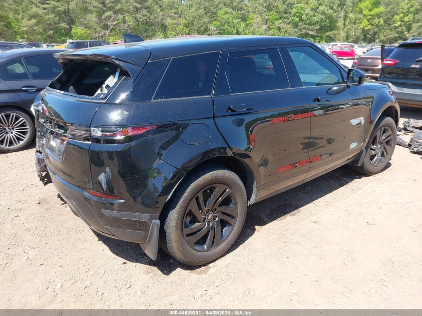 Vin: salzj2fx8rh261310, lot: 45326689, land rover range rover evoque core s 20244