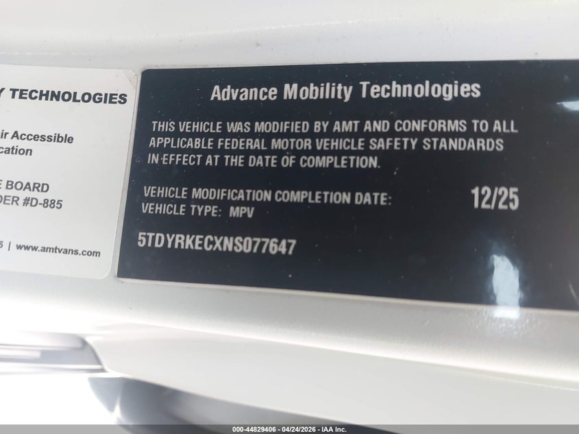 VIN 5TDYRKEC0SS272720 2025 TOYOTA SIENNA XLE 8 PASSENGER