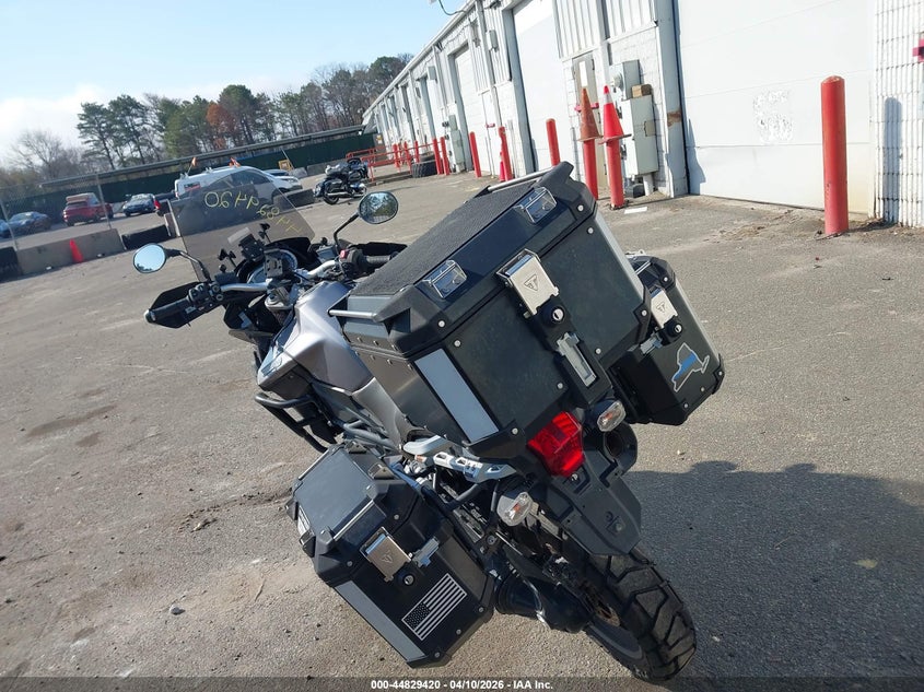 2015 Triumph Motorcycle Tiger Explorer