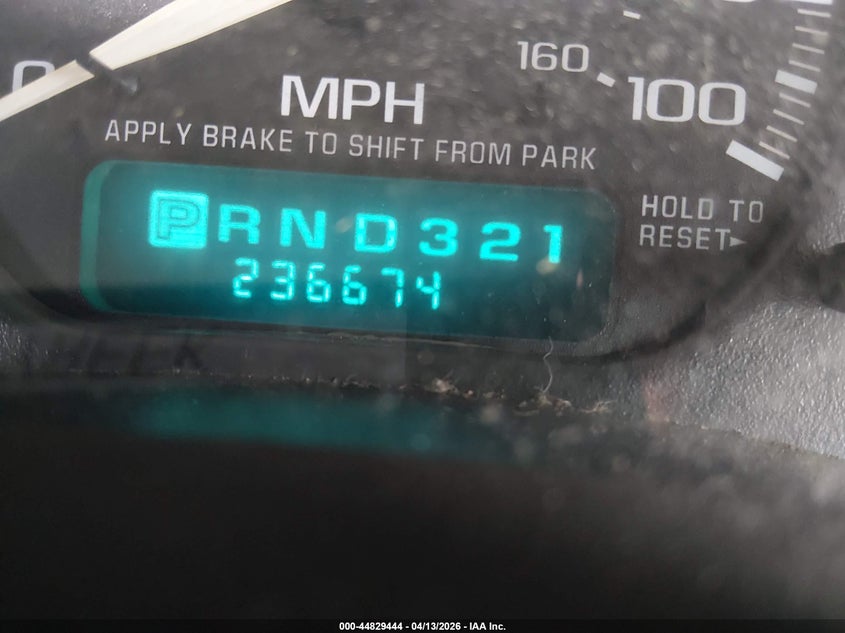 2002 GMC Yukon Xl 1500 Slt VIN: 1GKEC16Z82J112135 Lot: 44829444