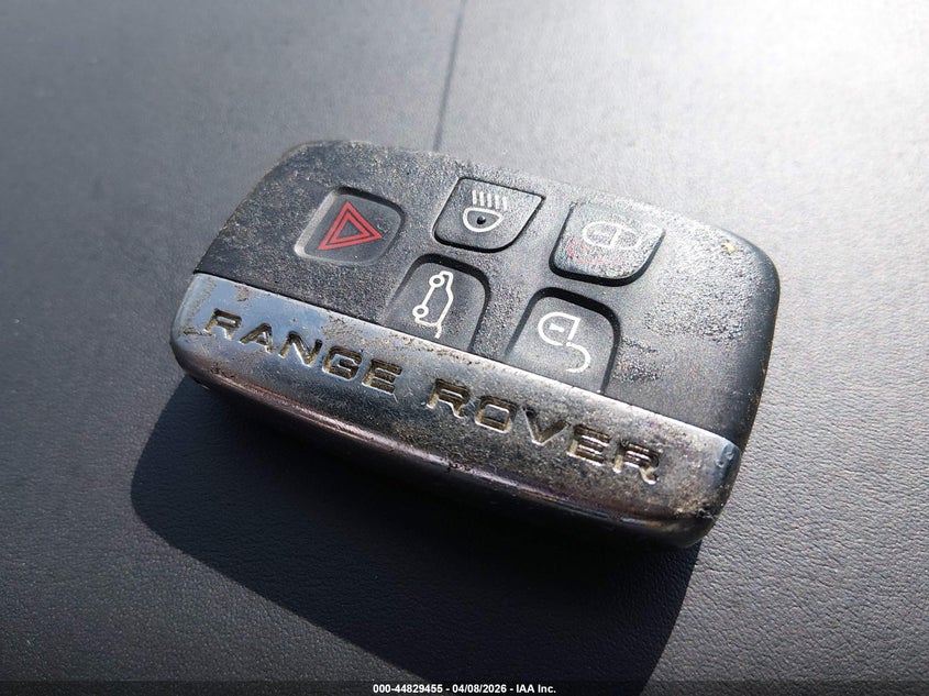 2018 Land Rover Range Rover Velar P380 First Edition/P380 Hse R-Dynamic VIN: SALYM2RV7JA741056 Lot: 44829455