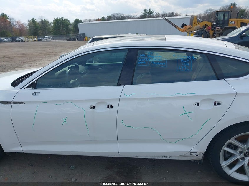 2024 Audi A5 Sportback Premium Plus 45 Tfsi Quattro S Tronic VIN: WAUFACF54RA006318 Lot: 44829457