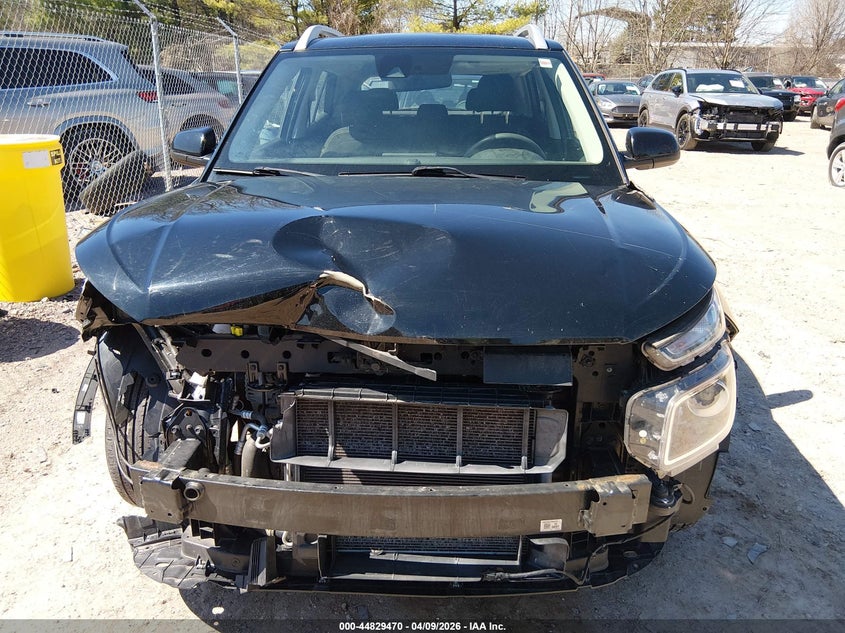 2020 Hyundai Venue Sel VIN: KMHRC8A3XLU035465 Lot: 44829470