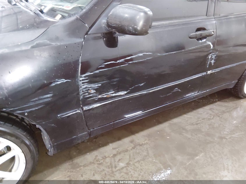 2001 Lexus Is 300 VIN: JTHBD182510008779 Lot: 44829479