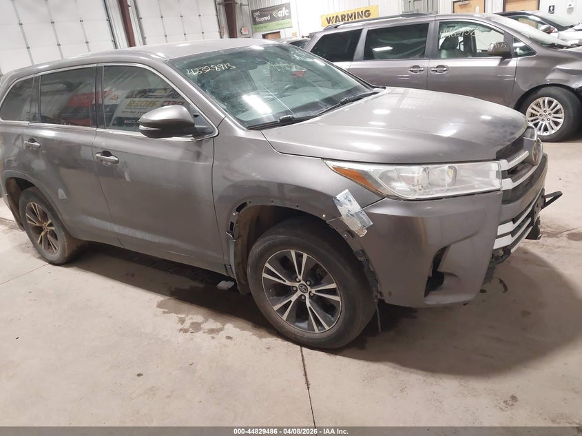 2019 Toyota Highlander Le