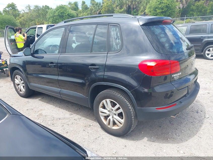 2016 Volkswagen Tiguan S