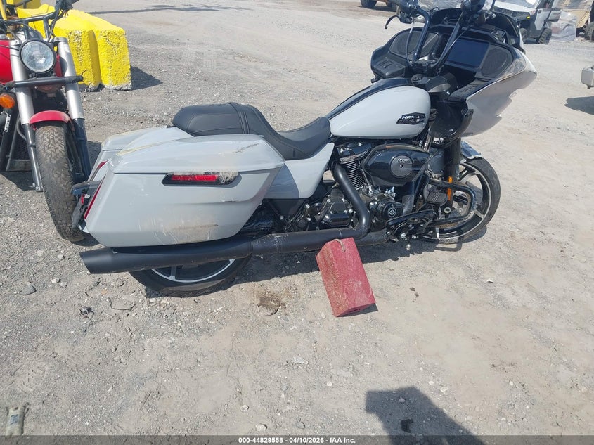 2025 Harley-Davidson Fltrx VIN: 1HD1KH715SB636494 Lot: 44829558