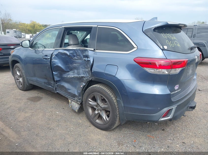 2017 Toyota Highlander Limited Platinum