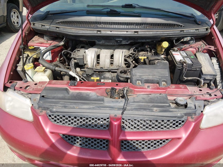 1999 Dodge Grand Caravan Es VIN: 1B4GP74L6XB841355 Lot: 44829705