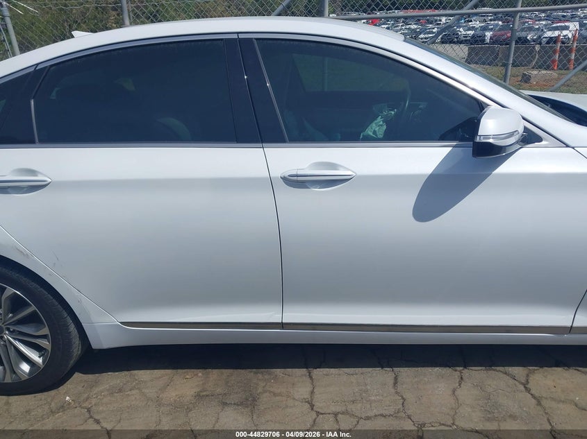 2015 Hyundai Genesis 3.8 VIN: KMHGN4JE9FU065413 Lot: 44829706