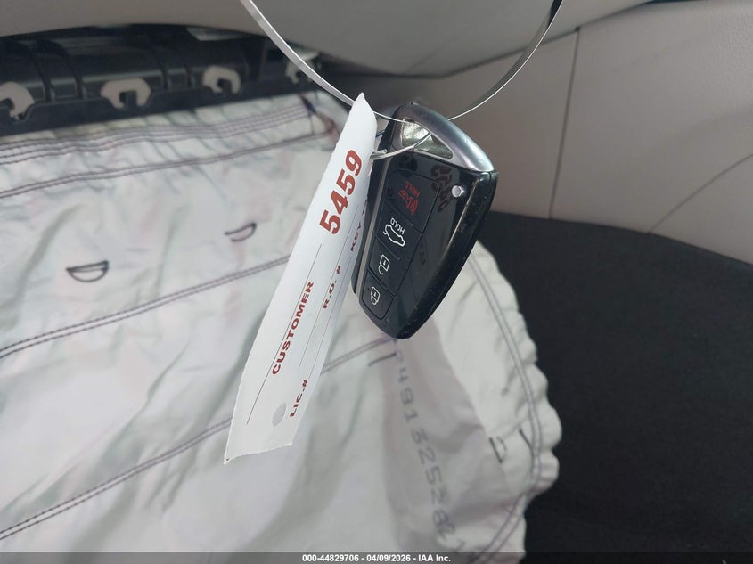 2015 Hyundai Genesis 3.8 VIN: KMHGN4JE9FU065413 Lot: 44829706