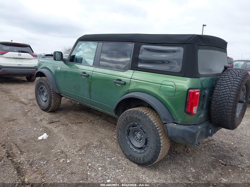2024 Ford Bronco 2.3 Big Bend green Lot 111044829803 Vin 1FMDE7BH5RLB28546