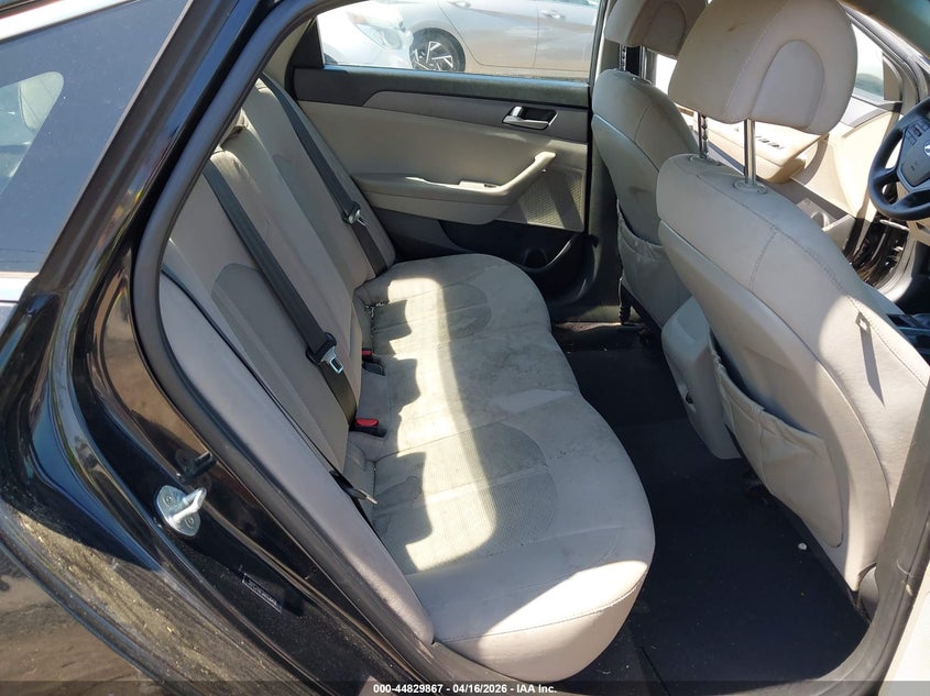 2017 HYUNDAI SONATA auction photo 8