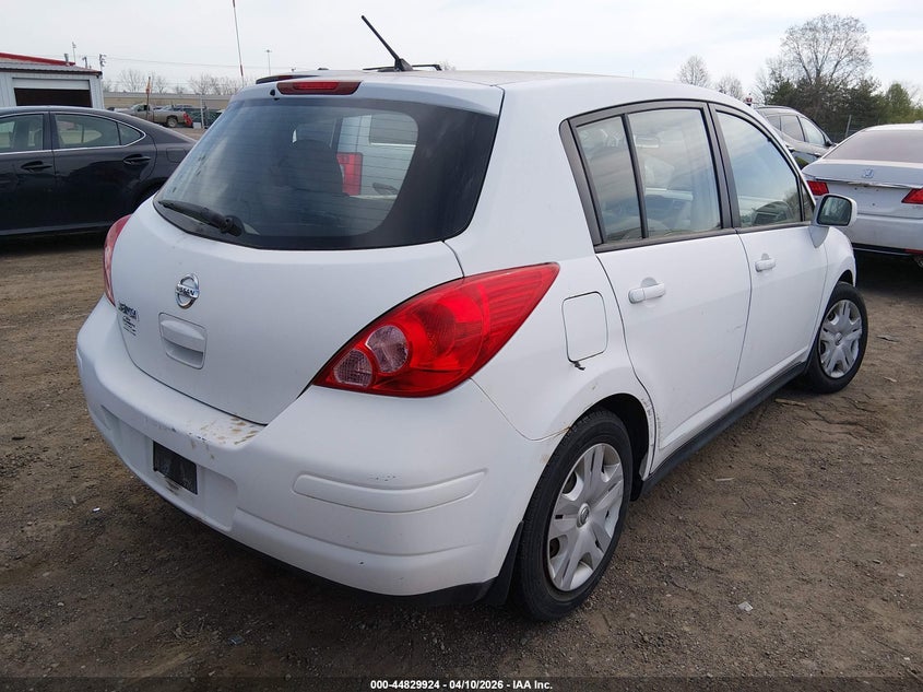 2011 Nissan Versa 1.8S