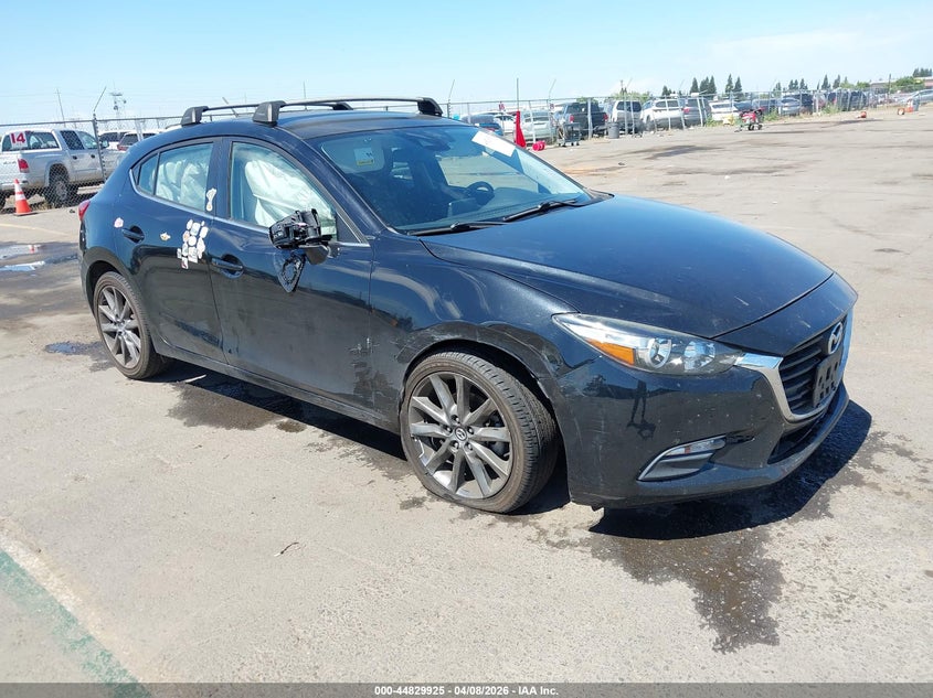 2018 Mazda Mazda3 Touring