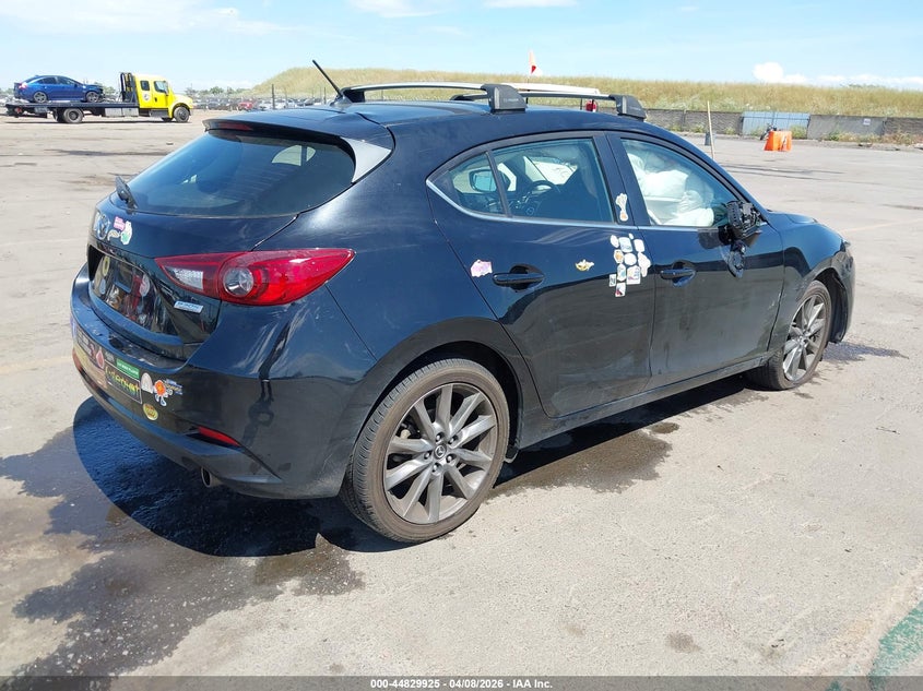 2018 Mazda Mazda3 Touring