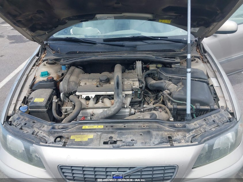 2003 Volvo S60 2.4T VIN: YV1RS58D332243715 Lot: 44829933