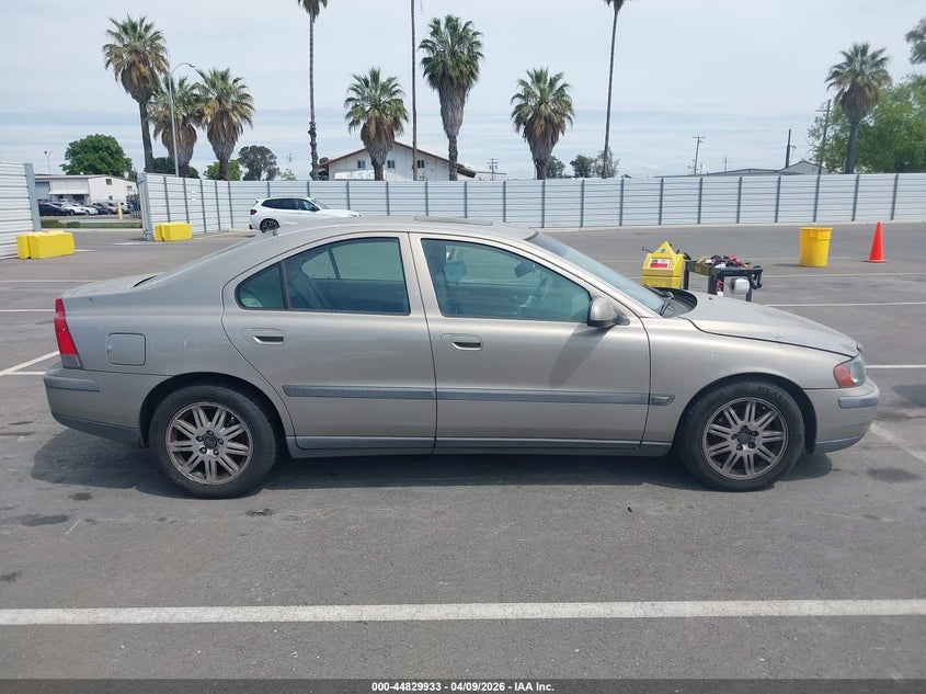 2003 Volvo S60 2.4T VIN: YV1RS58D332243715 Lot: 44829933