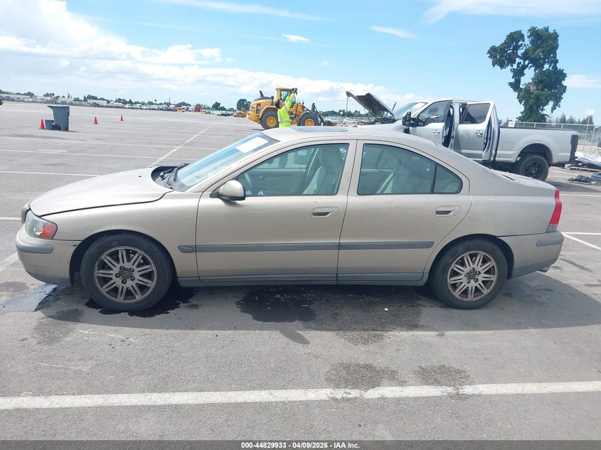 2003 Volvo S60 2.4T VIN: YV1RS58D332243715 Lot: 44829933