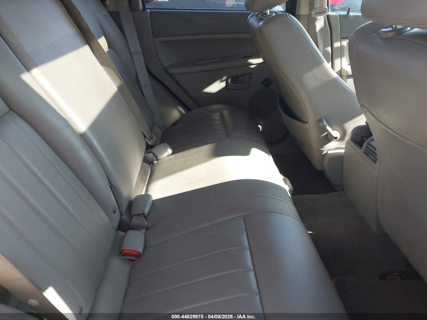 2005 Jeep Grand Cherokee Laredo VIN: 1J4GR48K65C516428 Lot: 44829970