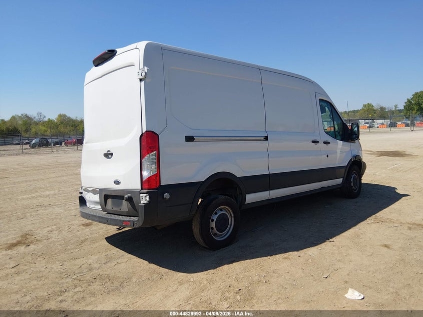 1FTYR2CM5KKB23240 2019 Ford Transit 3.7 -250 white