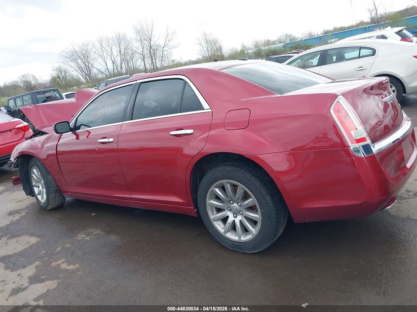 2013 Chrysler 300c 5.7 red Lot 111044830034 Vin 2C3CCAET1DH635344