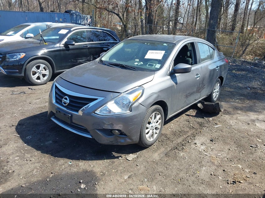 2018 Nissan Versa 1.6 Sv