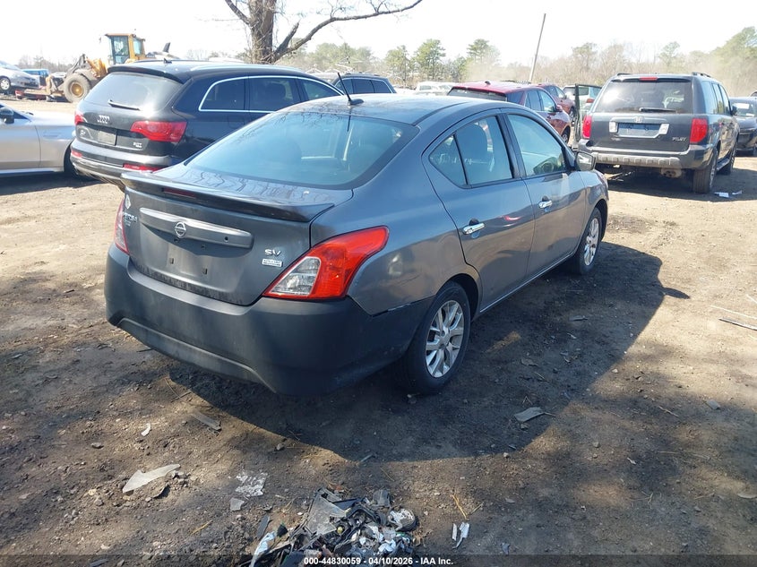 2018 Nissan Versa 1.6 Sv