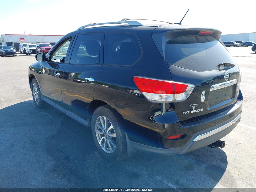 2013 Nissan Pathfinder Sv