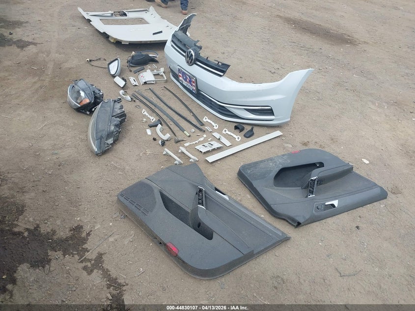 2021 Volkswagen Golf 1.4T Tsi VIN: 3VWG57AU3MM005753 Lot: 44830107