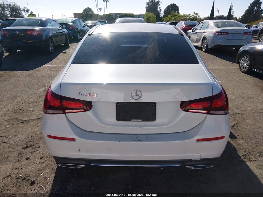 2019 Mercedes-Benz A 220 VIN: WDD3G4EB9KW024359 Lot: 44830119