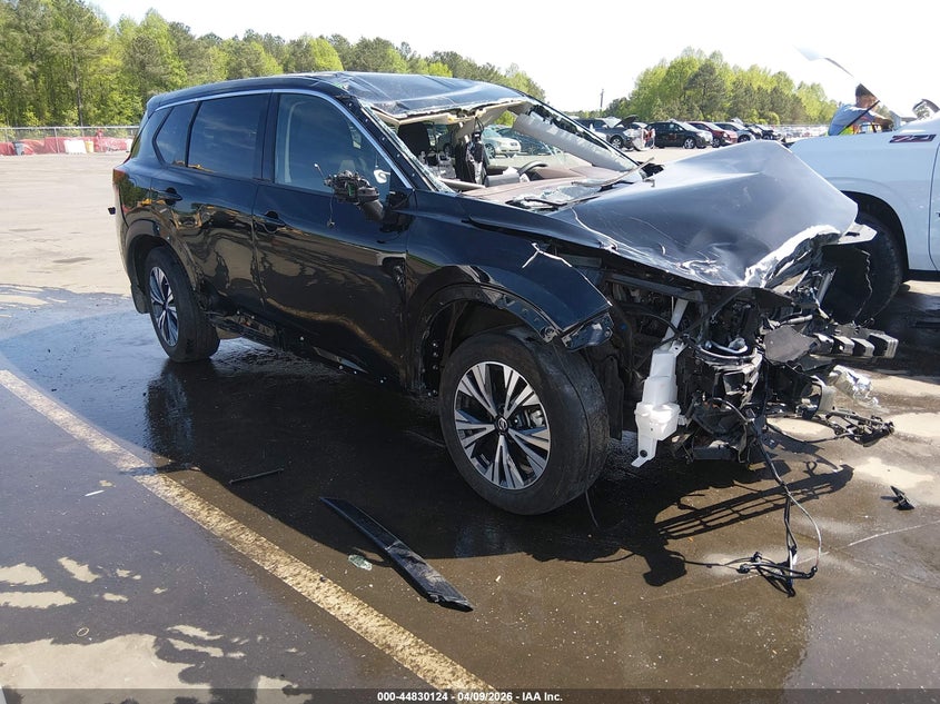 2021 NISSAN ROGUE SV FWD