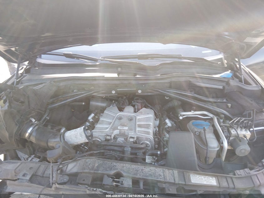 2014 Audi Sq5 3.0T Premium Plus VIN: WA1CGAFPXEA015068 Lot: 44830134