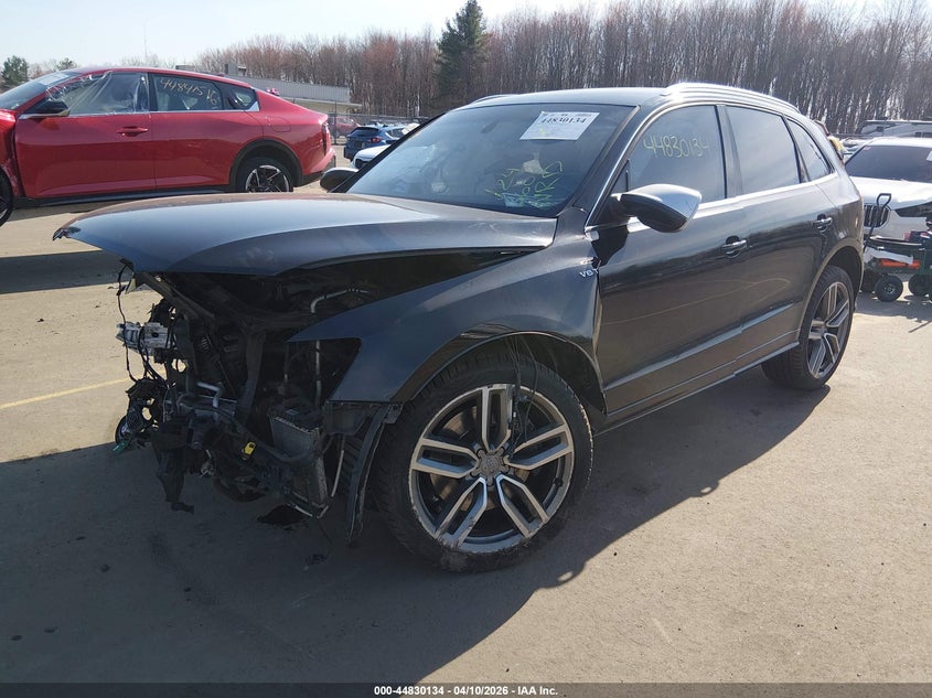 2014 Audi Sq5 3.0T Premium Plus VIN: WA1CGAFPXEA015068 Lot: 44830134