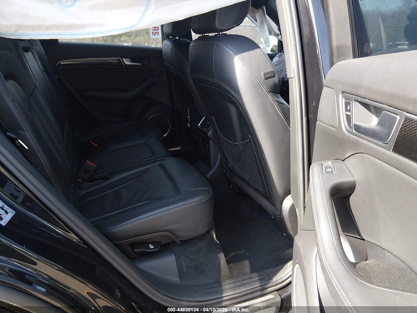 2014 Audi Sq5 3.0T Premium Plus VIN: WA1CGAFPXEA015068 Lot: 44830134