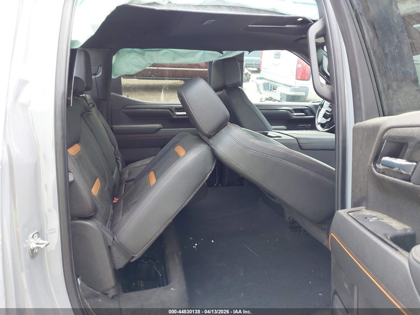 2025 Gmc SIERRA 6.2 1500 4Wd Short Box At4 grey Lot 111044830138 Vin 3GTUUEEL3SG200049
