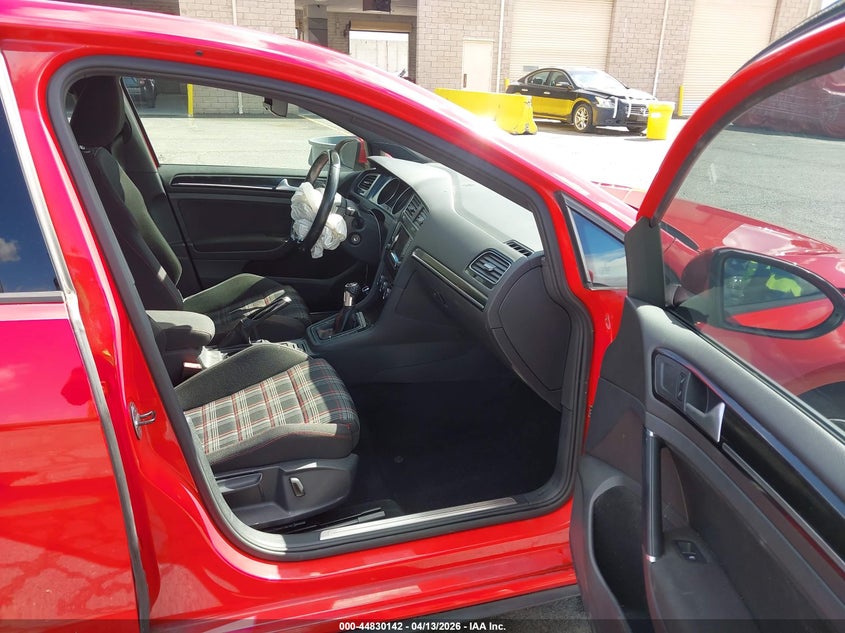 2015 Volkswagen Golf Gti 2.0T S 4-Door