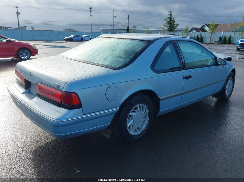 1992 FORD THUNDERBIRD auction photo 4