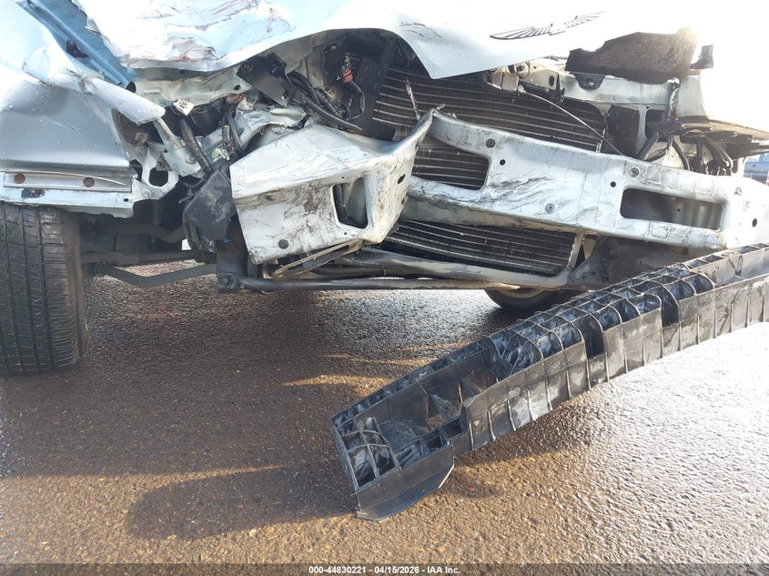 1992 FORD THUNDERBIRD auction photo 6