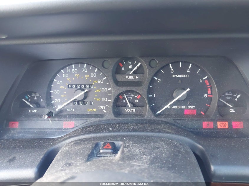 1992 FORD THUNDERBIRD auction photo 7