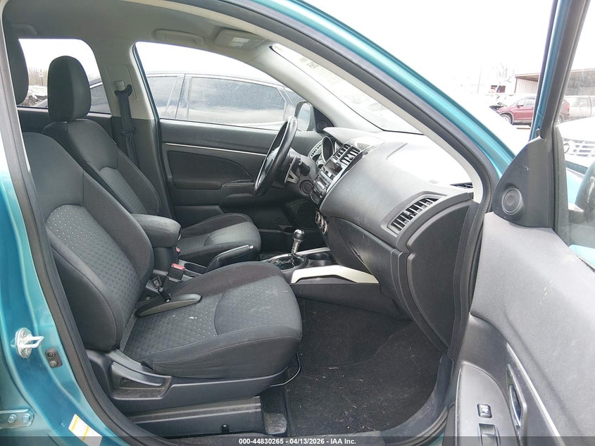 2011 Mitsubishi Outlander Sport Se