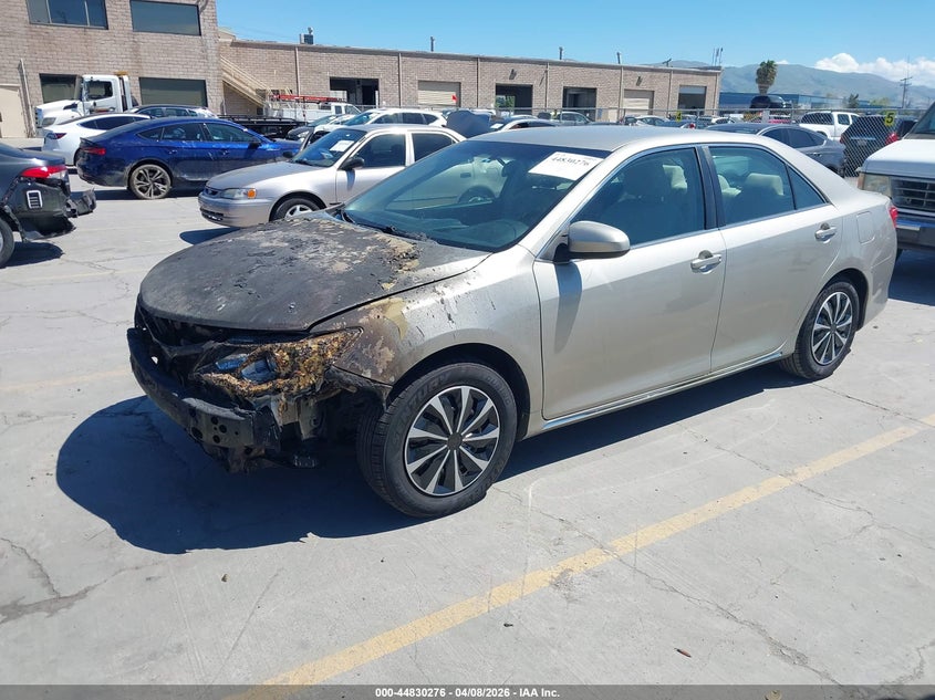 2014 Toyota Camry Le 4T4BF1FKXER390015 photo 1