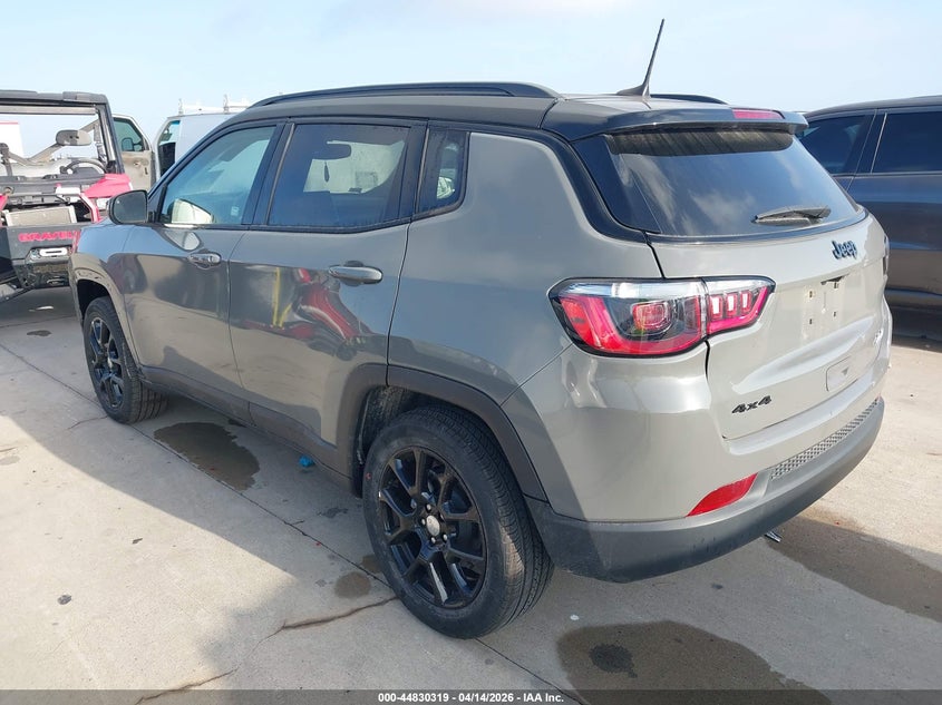 2023 Jeep Compass Altitude 4X4