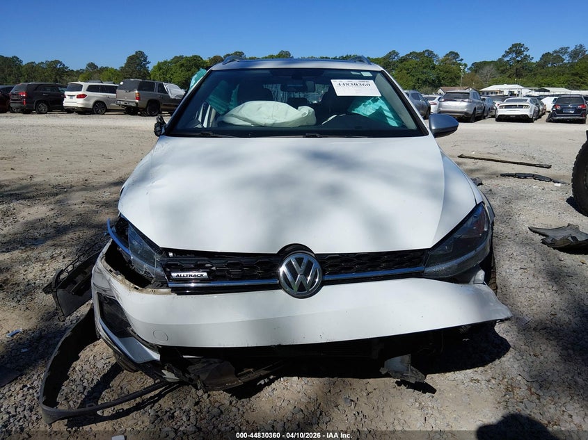 VOLKSWAGEN GOLF ALLTRACK 2018 VIN 3VWH17AU7JM762604