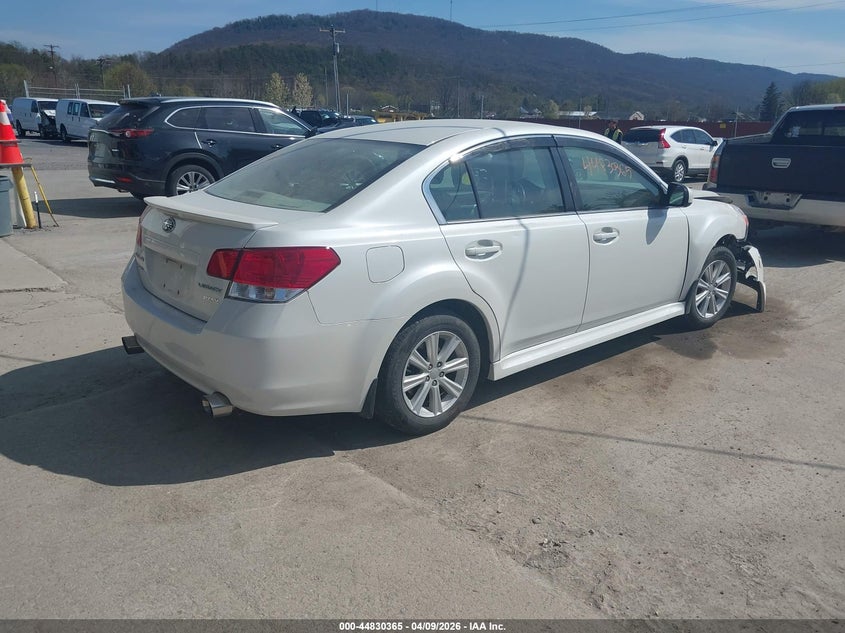 2010 Subaru Legacy 2.5I Premium